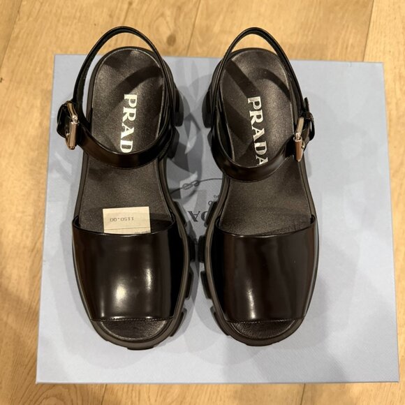 Prada Calzature Donna in Nero - Picture 2 of 6